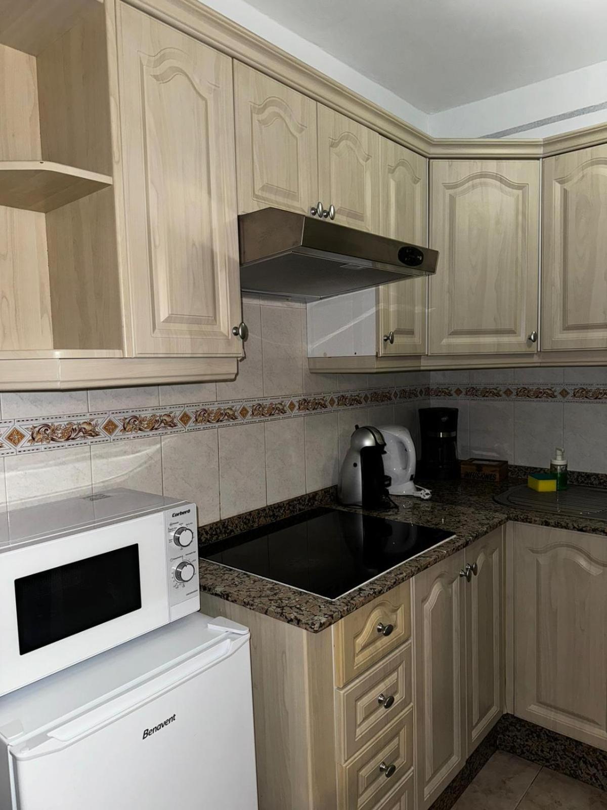 Paseo De Gracia - Lovely Studio By The Sea! لوس كريستيانوس المظهر الخارجي الصورة